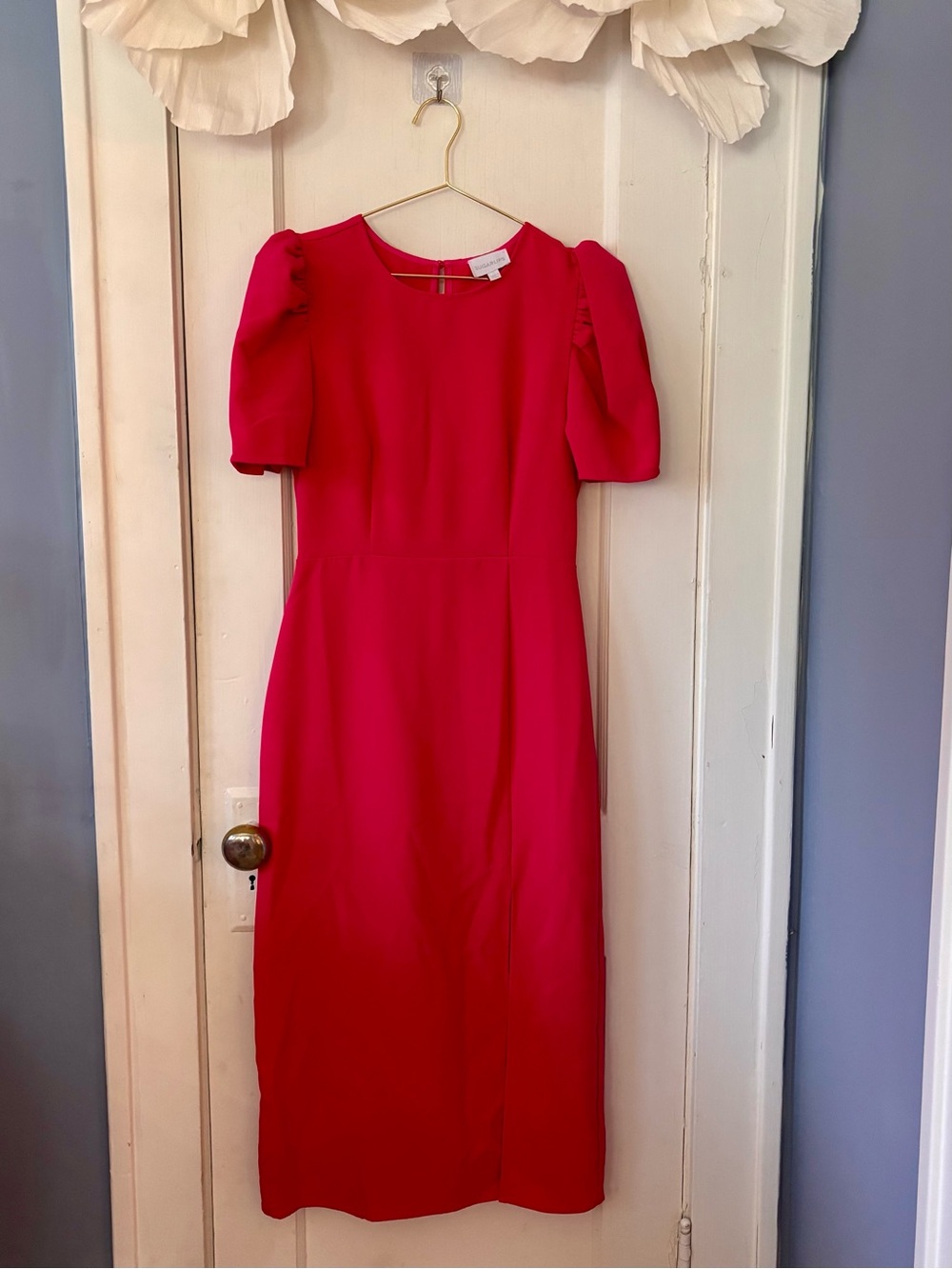 Women's Magenta Puff-Sleeve Midi Dress